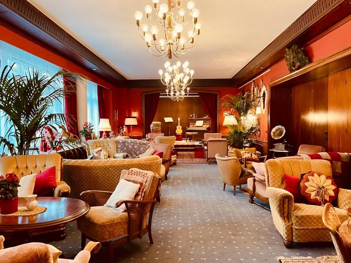 Tante Alma'S Mannheimer Hotel 3*, MHG Németország